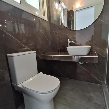 Alexander 3 アパート *